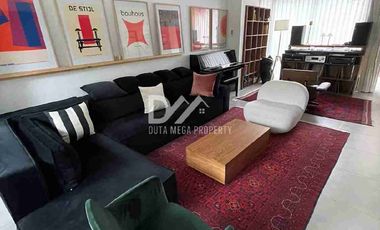 Dijual Cepat Rumah Estetik di Veteran Jakarta Selatan