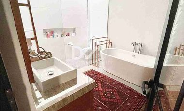Dijual Cepat Rumah Estetik di Veteran Jakarta Selatan