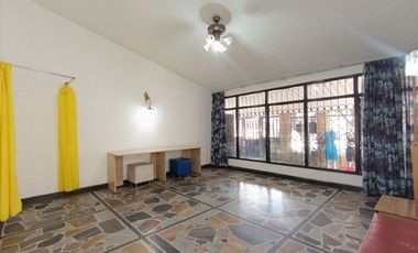 CASA EN LA CEIBA IDEAL PARA EMPRESA