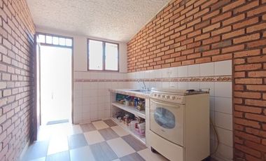 CASA EN LA CEIBA IDEAL PARA EMPRESA