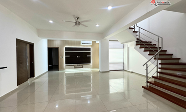 Departamento Penthouse Renta Alberca alado Walmart Fracc Jardines Virginia