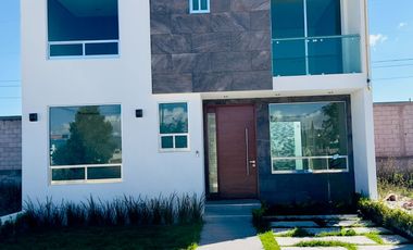 Casa en venta en pachuca, zona sur, seguridad y modernidad.