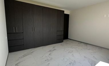Casa en Venta Pachuca, a 5 min de Explanada, 3 habitaciones, sala de TV y cocina equipada.