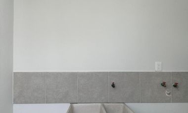 Casa en Venta Pachuca, a 5 min de Explanada, 3 habitaciones, sala de TV y cocina equipada.