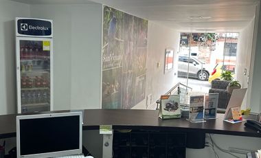 Propiedad con Hotel, local comercial y Parqueadero en el centro de Santa Rosa