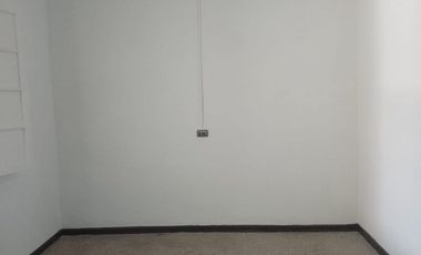 Arriendo Casa Centrica Calle Zañartu