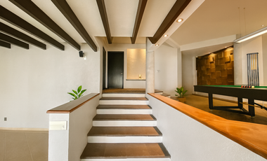 Casa en Venta con 4 recámaras en Lomas de la Herradura, con hermosa vista a la cañada