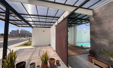 Casa en Venta con Alberca en Pachuca. ZOna sur en fraccionamiento seguro