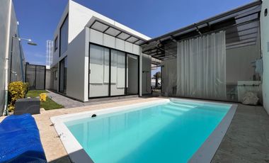 Casa en Venta con Alberca en Pachuca. ZOna sur en fraccionamiento seguro