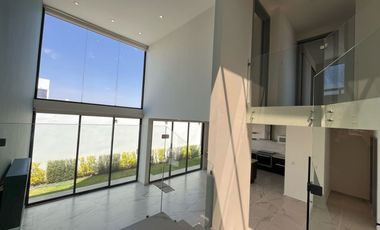 Casa en Venta con Alberca en Pachuca. ZOna sur en fraccionamiento seguro