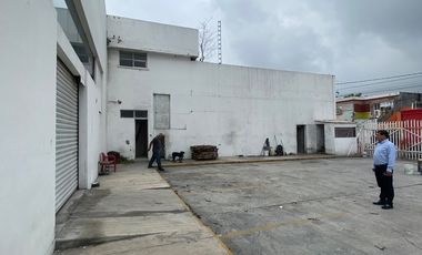 Bodega  Venta en esquina Centro Monterrey