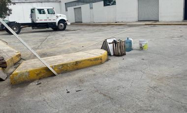 Bodega  Venta en esquina Centro Monterrey