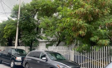 Bodega  Venta en esquina Centro Monterrey