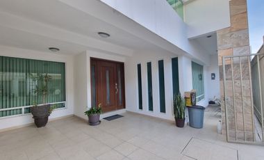 Casa en venta pachuca, opcion a 4 habitaciones y family room. La moraleja