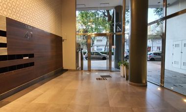 ALQUILER | MONOAMBIENTE | PELLEGRINI 563 02-02