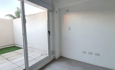 ALQUILER | MONOAMBIENTE | PELLEGRINI 563 02-02