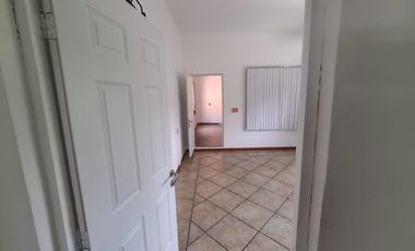 (CGV) CASA EN MIRAVAL $48,000