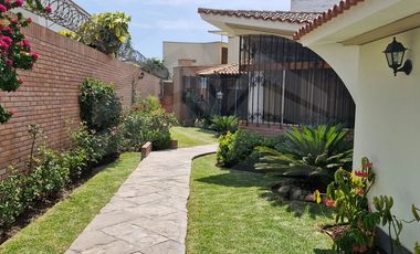 CASA EN VENTA PARA INVERSION SECTOR SALUD EN SAN ISIDRO