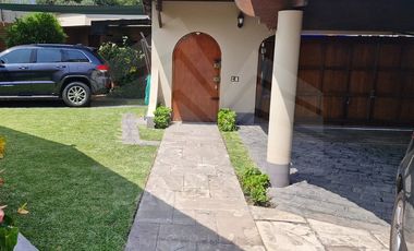 CASA EN VENTA PARA INVERSION SECTOR SALUD EN SAN ISIDRO
