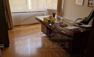 CASA EN VENTA PARA INVERSION SECTOR SALUD EN SAN ISIDRO