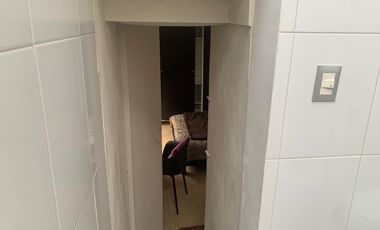 En renta habitación amoblada con baño privado