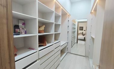 Venta Casa Moderna Primeros kilómetros de Samborondón - C301