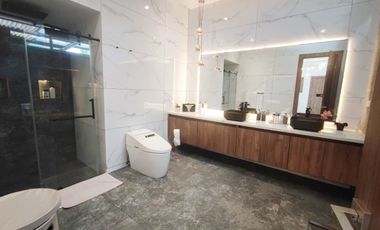 Venta Casa Moderna Primeros kilómetros de Samborondón - C301
