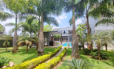 Venta Casa Moderna Primeros kilómetros de Samborondón - C301