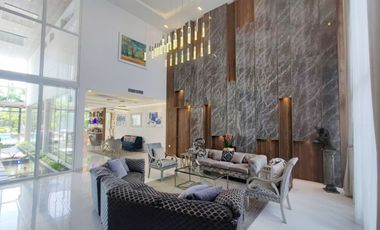 Venta Casa Moderna Primeros kilómetros de Samborondón - C301