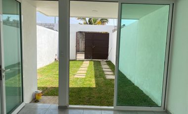 (CCO) CASA NUEVA EN BOSQUES DE CUENRAVACA $2,300,000
