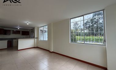 Casa en venta en Loja sector El Paraíso