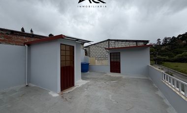 Casa en venta en Loja sector El Paraíso