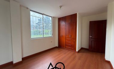 Casa en venta en Loja sector El Paraíso