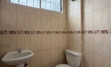 Casa en venta en Loja sector El Paraíso