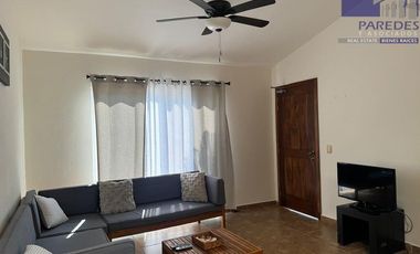 V409 Villa en Venta remodelada 4 recamaras Ixtapa