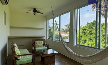 V409 Villa en Venta remodelada 4 recamaras Ixtapa