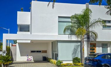 Casa  amueblada en Renta en San Andrés Cholula Puebla 3 Recámaras 2½ Baños