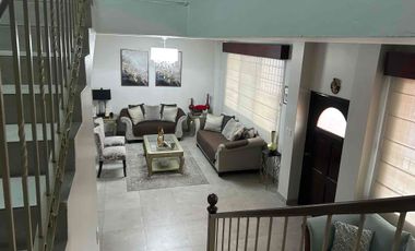 VENDO LINDA CASA UBICADA EN CONDOMINIO PRIVADO