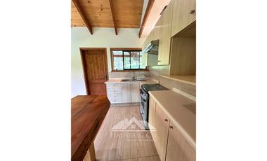 Casa en arriendo Los Guindos sector Colegio Aleman de Villarrica