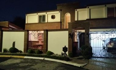 Casa en Venta en colonia Cerradas Anáhuac en Escobedo Nuevo León