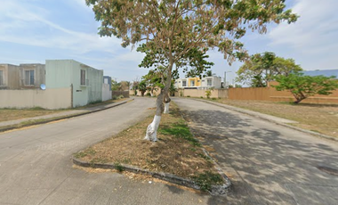 CASA DE RECUPERACIÓN BANCARIA EN CALLE ARTICO SUR, FRACC. LAGOS DE PUENTE MORENO, MEDELLÍN DE BRAVO, VERACRUZ. ¡NO SE ACEPTAN CRÉDITOS!