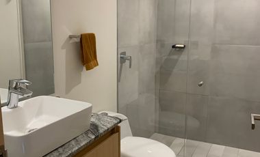 Hermoso departamento en renta (sin amueblar) a una cuadra de plaza Midtown