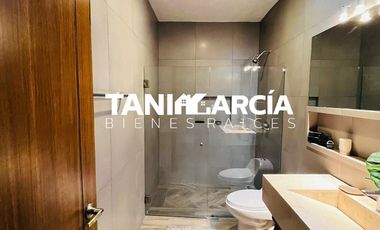 Vendo Casa en Fraccionamiento Privado en Córdoba, Zona Villaverde!! a unos minutos de Plaza Cristal.
