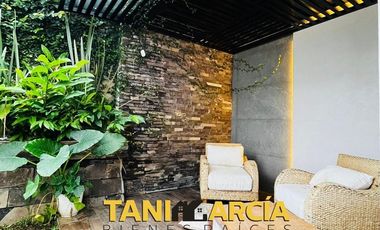 Vendo Casa en Fraccionamiento Privado en Córdoba, Zona Villaverde!! a unos minutos de Plaza Cristal.
