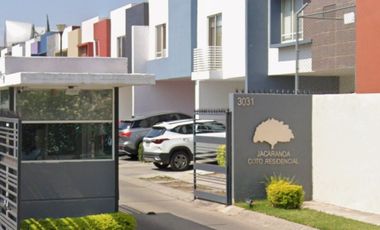 Casa en venta, Recuperación bancaria, Jardines del Bosque, Tlaquepaque, Jalisco, Mex.