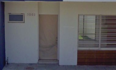 Casa en venta, Recuperación bancaria, Jardines del Bosque, Tlaquepaque, Jalisco, Mex.