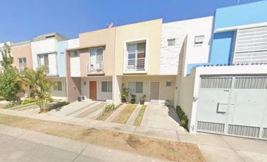 Casa en venta, Recuperación bancaria, Jardines del Bosque, Tlaquepaque, Jalisco, Mex.