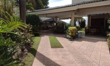 Casa En Venta En Las Lomas Lomas del Valle Ciudad Guzmán Jalisco