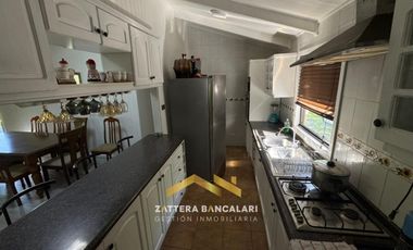 CASA EN PARCELA EN QUILLON