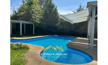 CASA EN PARCELA EN QUILLON